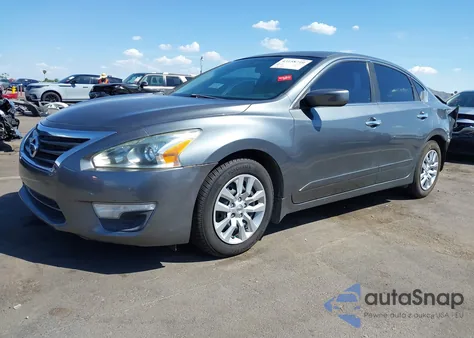 2014 Nissan Altima 2.5 S z USA, uszkodzony, nr VIN 1N4AL3AP4EN357870